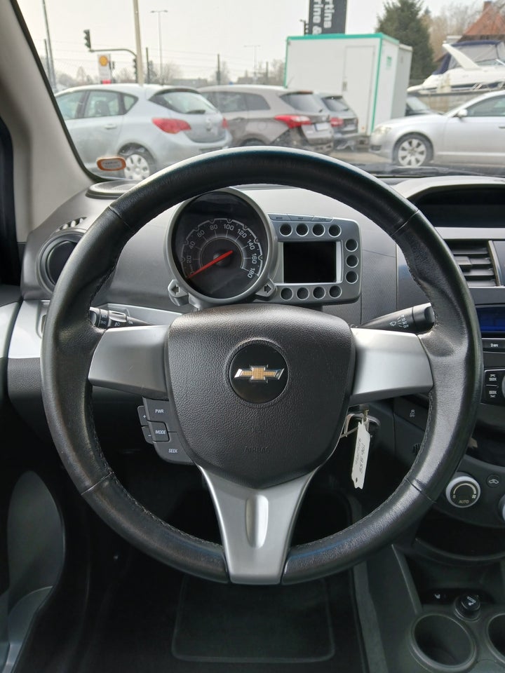 Chevrolet Spark 1,2 LT 5d