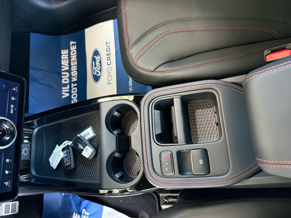 Ford Mustang Mach-E 98 Premium Extended Range AWD 5d