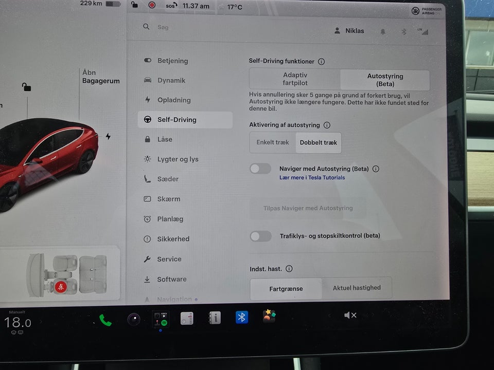 Tesla Model 3 Long Range AWD 4d