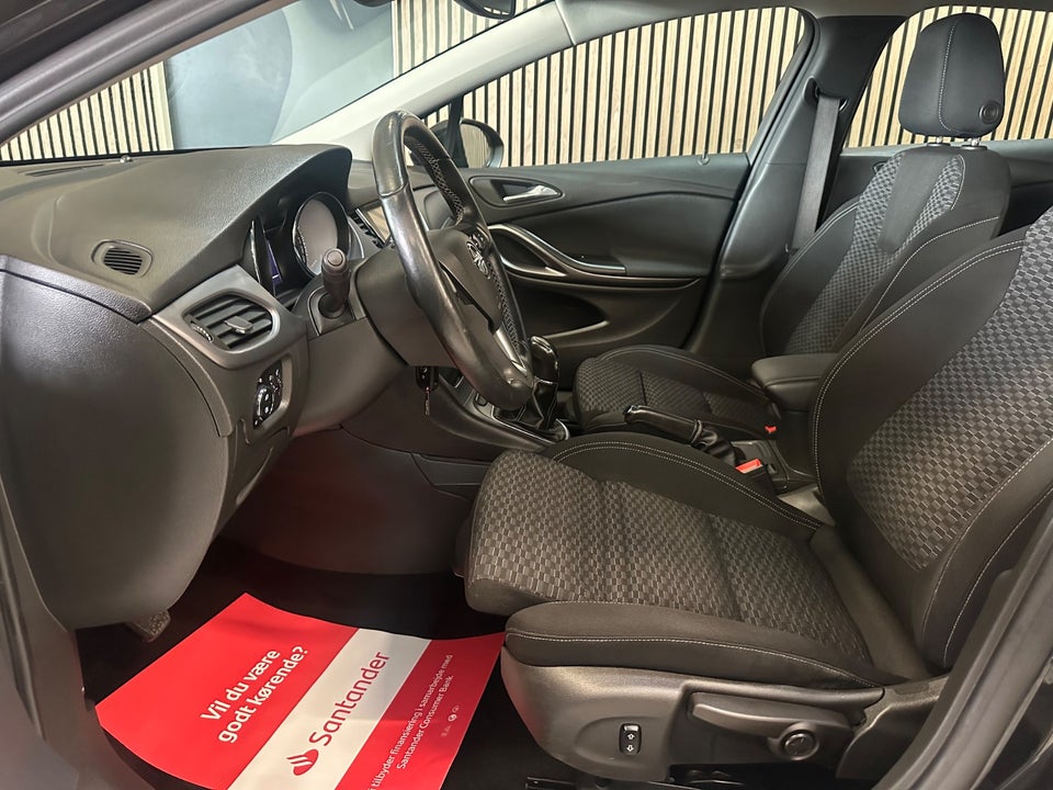 Opel Astra 1,0 T 105 Enjoy 5d