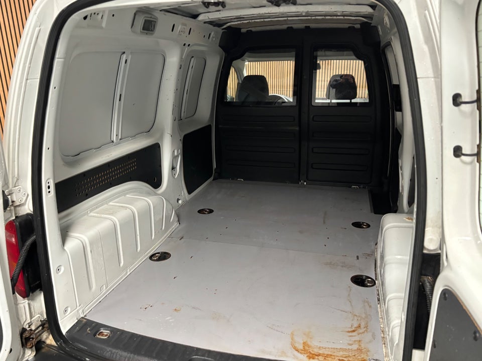 VW Caddy Maxi 2,0 TDi 102 DSG BMT Van 4d