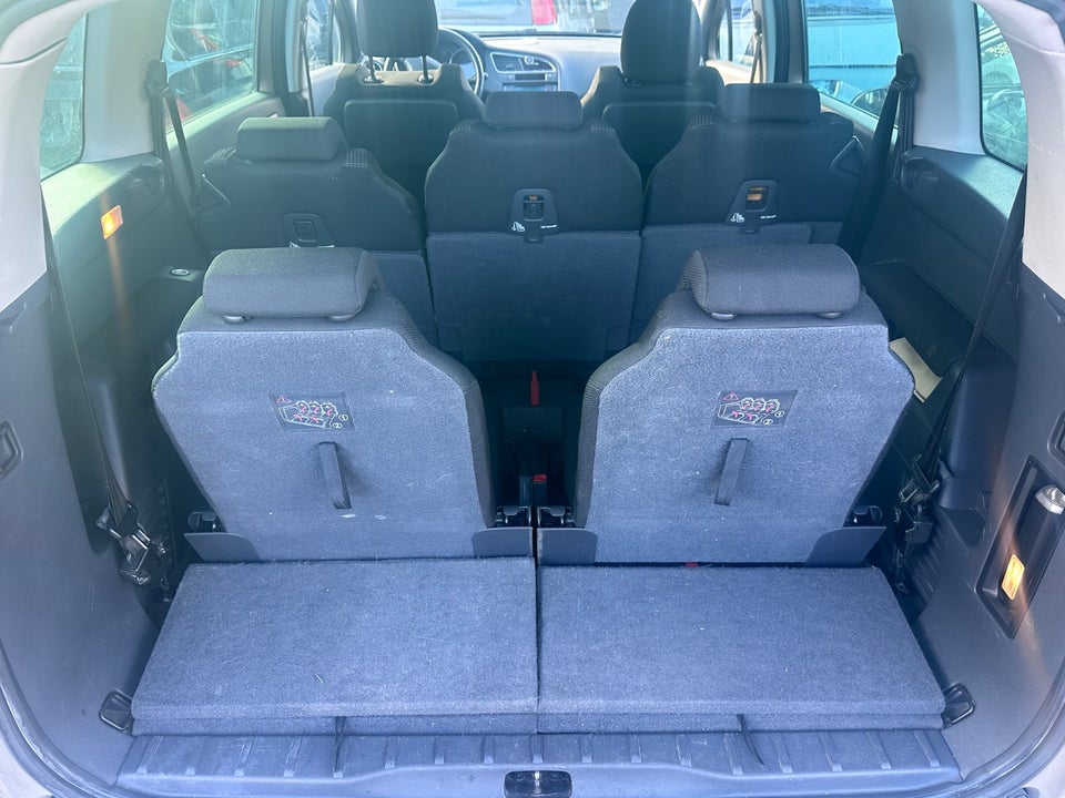 Peugeot 5008 2,0 HDi 150 Premium 7prs 5d