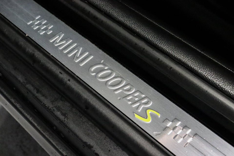 MINI Cooper SE Yours Trim 3d