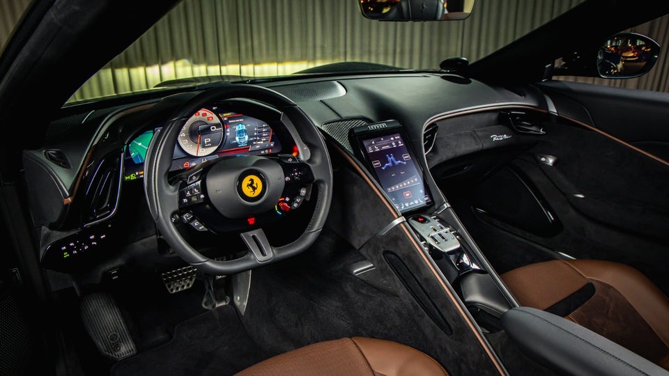 Ferrari Roma 3,9 Spider DCT 2d