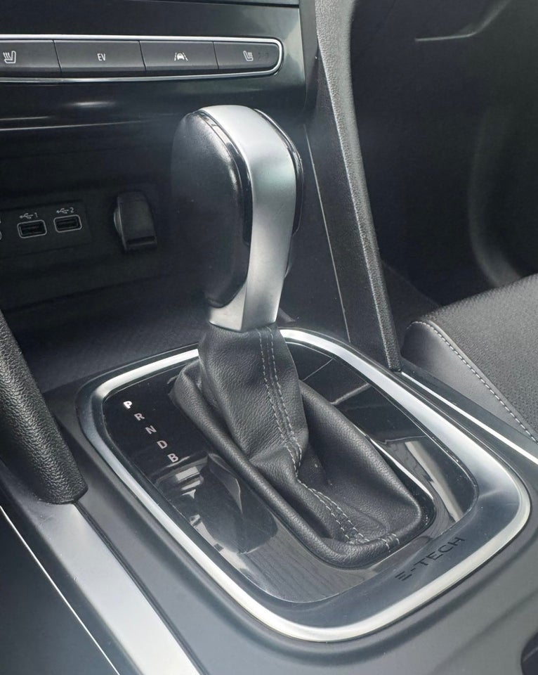 Renault Megane IV 1,6 E-Tech Intens Sport Tourer 5d