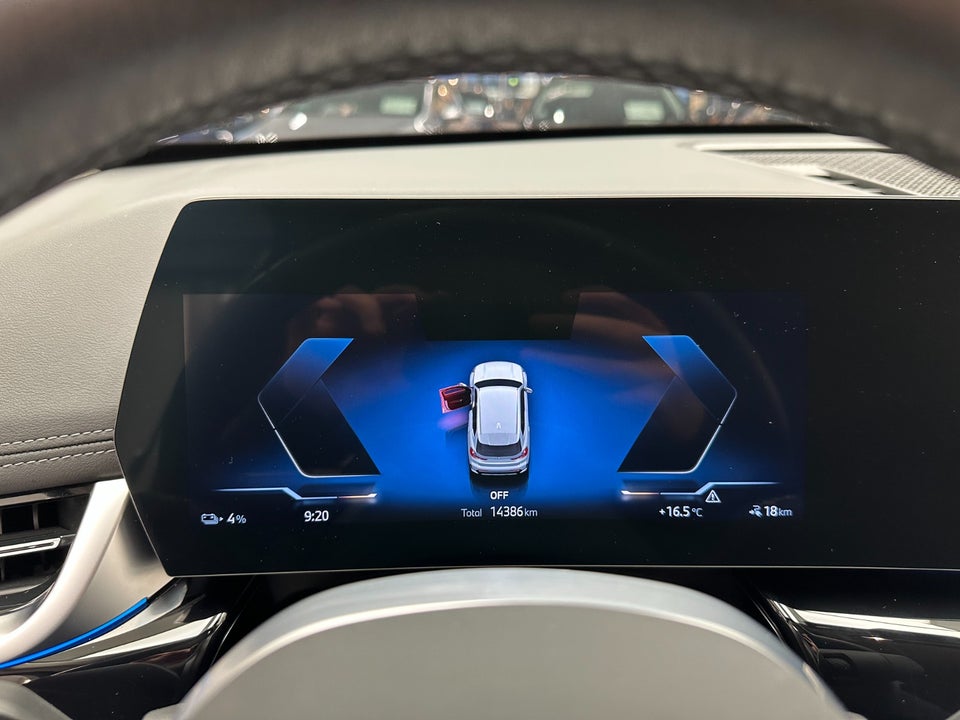 BMW iX1 eDrive20 X-Line 5d