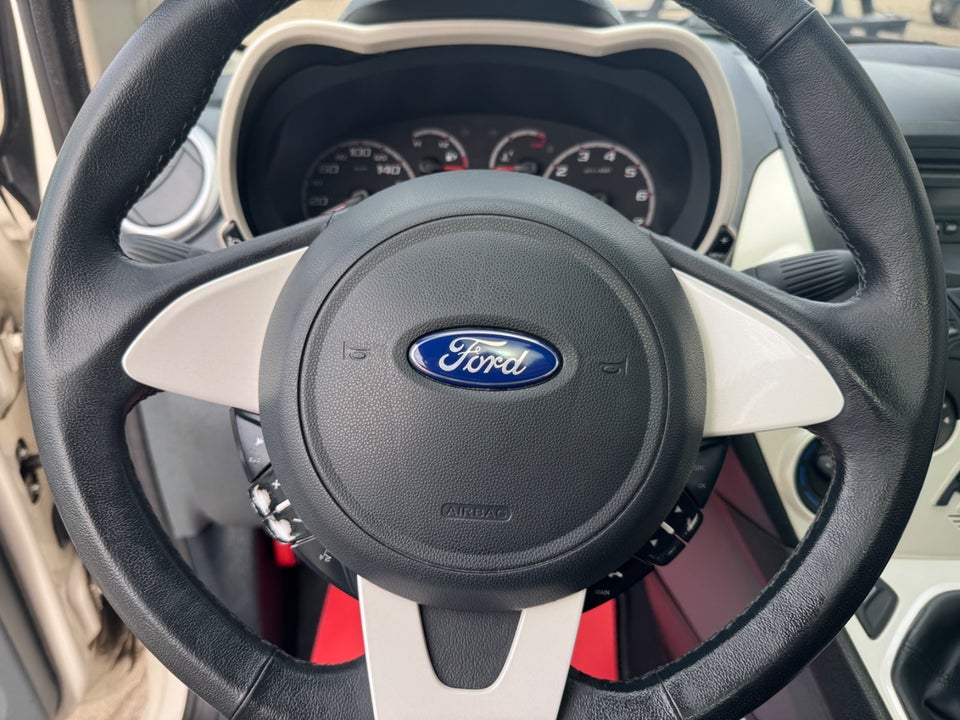 Ford Ka 1,2 Titanium 3d