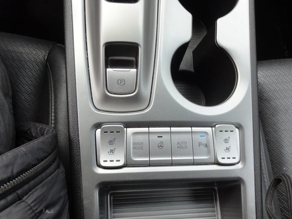 Hyundai Kona 64 EV Premium 5d