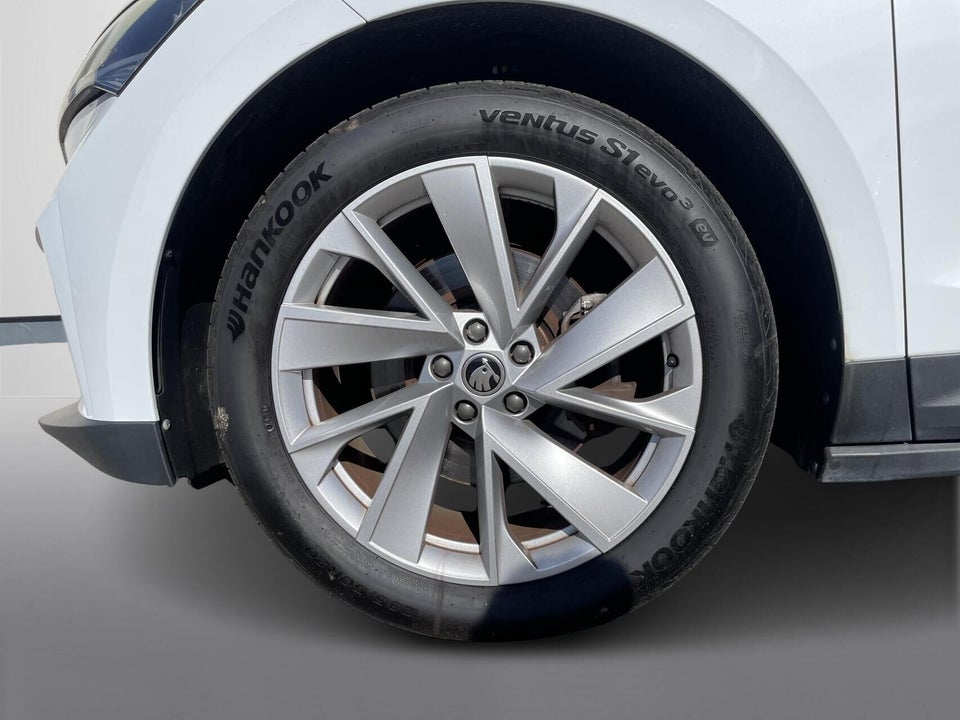 Skoda Enyaq 60 iV Lodge 5d