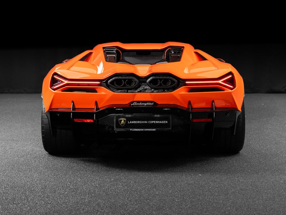 Lamborghini Revuelto 6,5 2d
