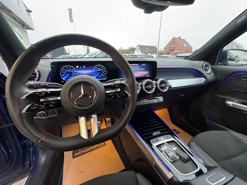 Mercedes EQB300 AMG Line 4Matic 5d