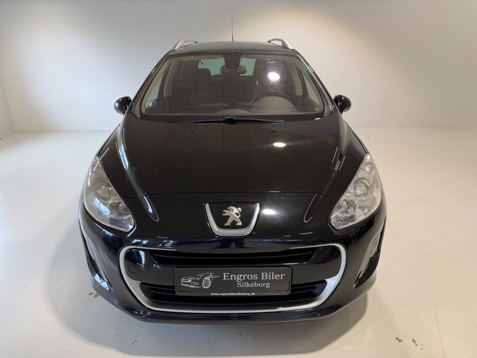 Peugeot 308 1,6 e-HDi 112 Sportium 5d