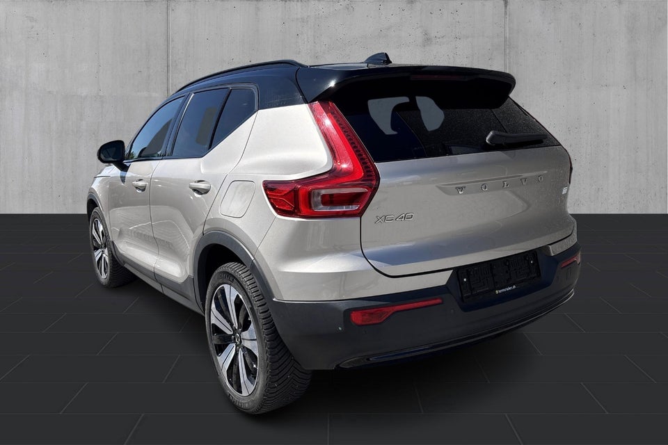 Volvo XC40 ReCharge Core 5d