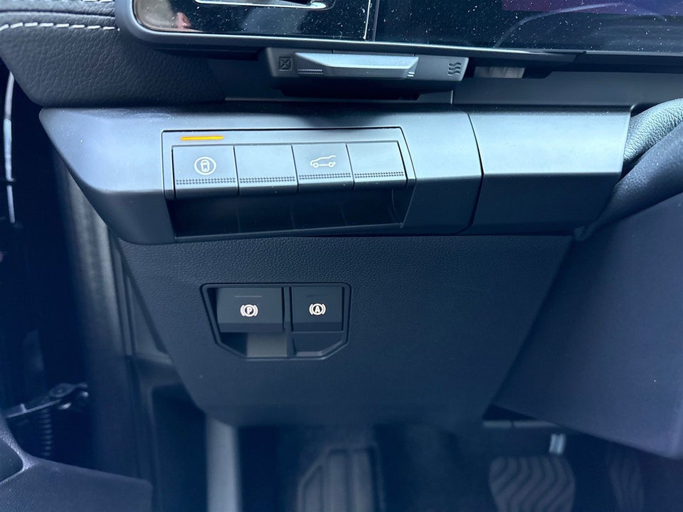 Renault Scenic E-Tech 87 Iconic 5d