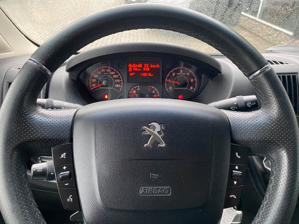 Peugeot Boxer 333 2,0 BlueHDi 130 L2H2
