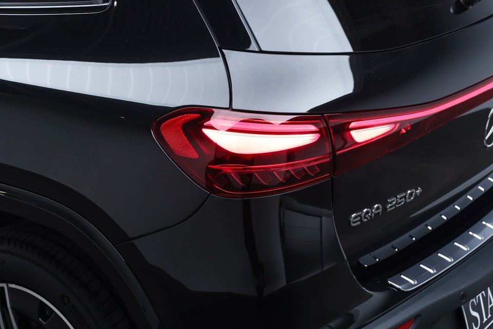 Mercedes EQA250+ AMG Premium 5d