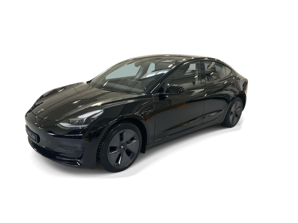 Tesla Model 3 Standard Range+ RWD 4d