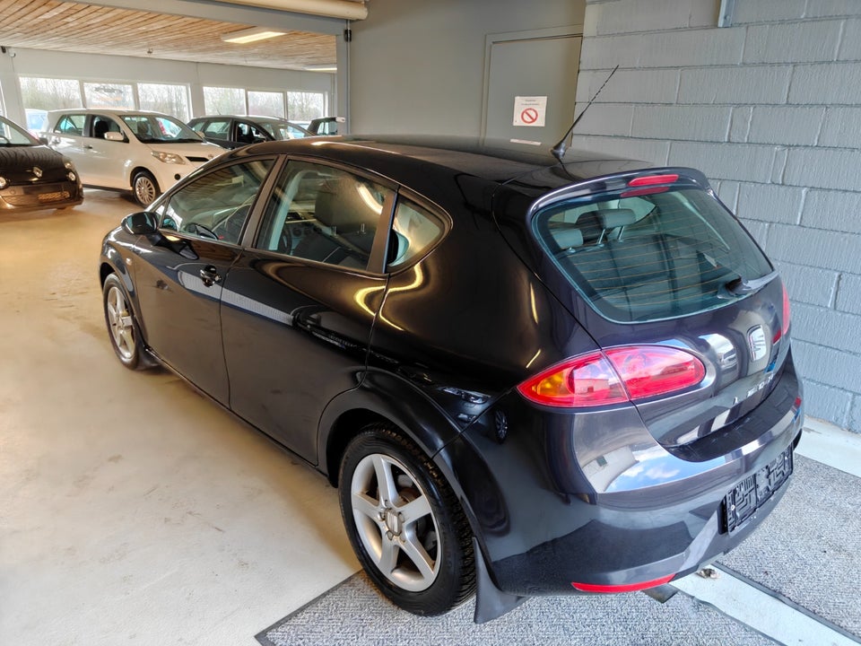 Seat Leon 1,6 Stylance 5d