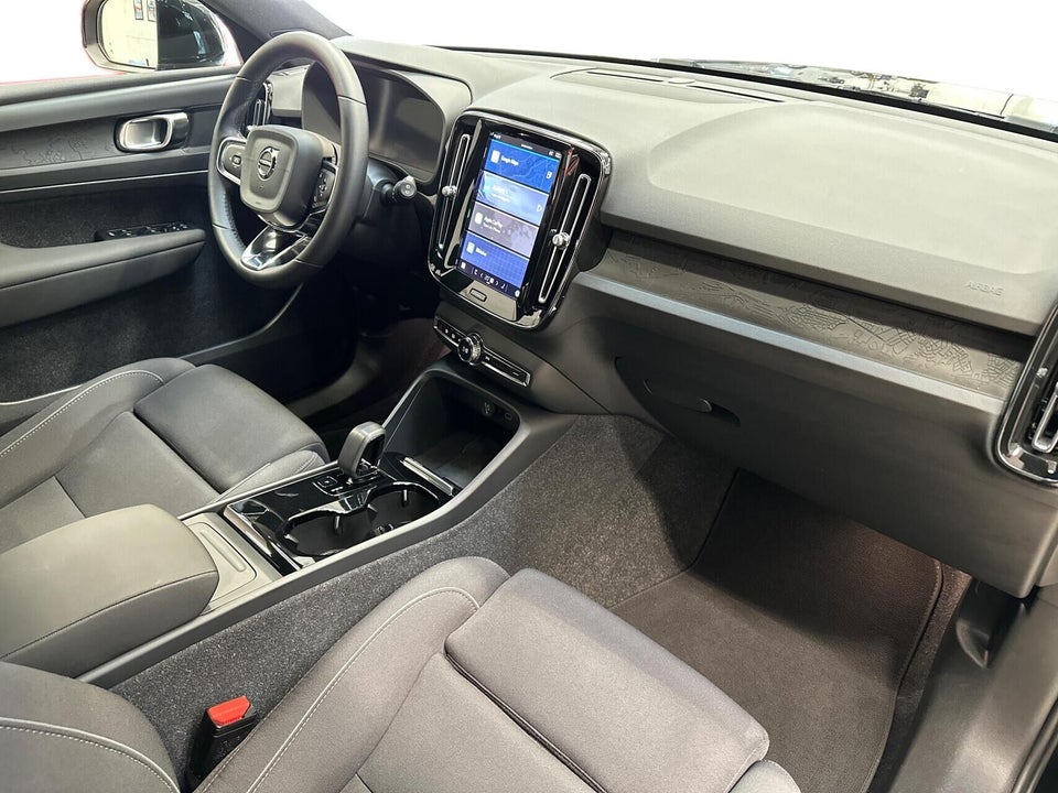Volvo XC40 P6 ReCharge Core 5d