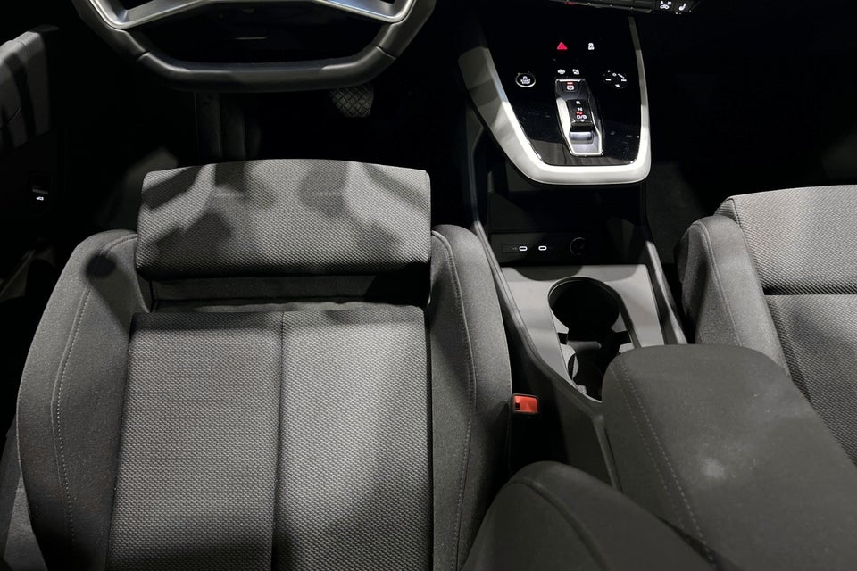 Audi Q4 e-tron 45 Progress 5d