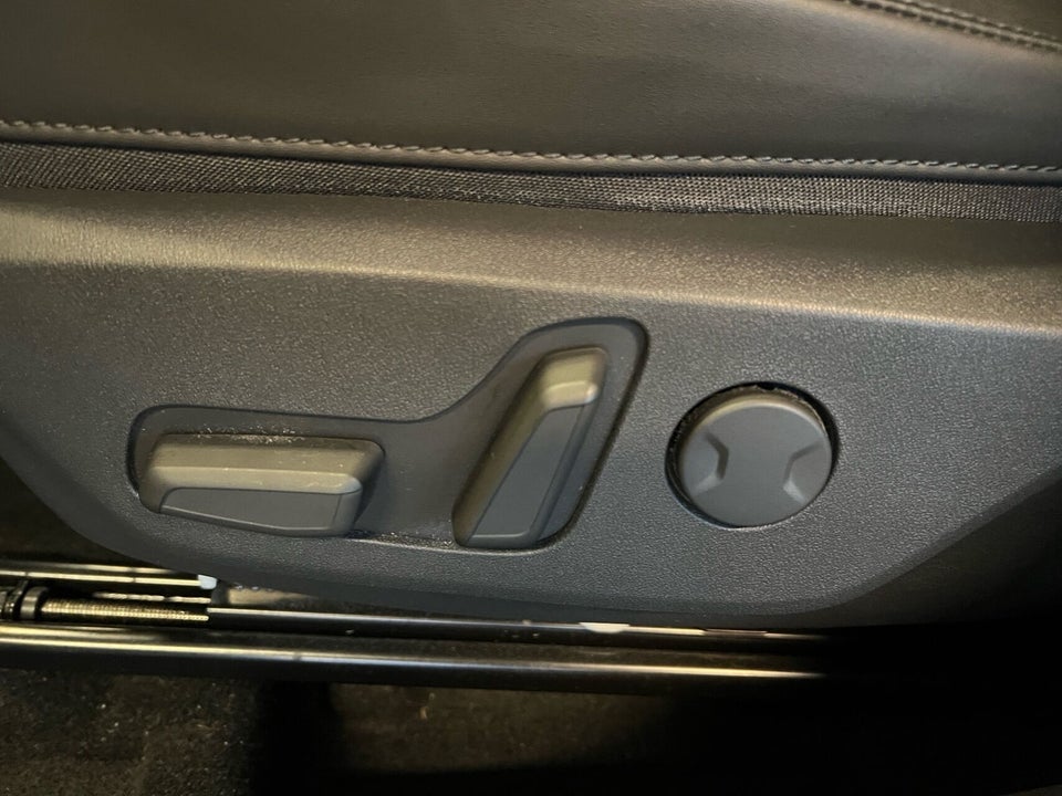 Kia Niro 64 EV Inspiration 5d