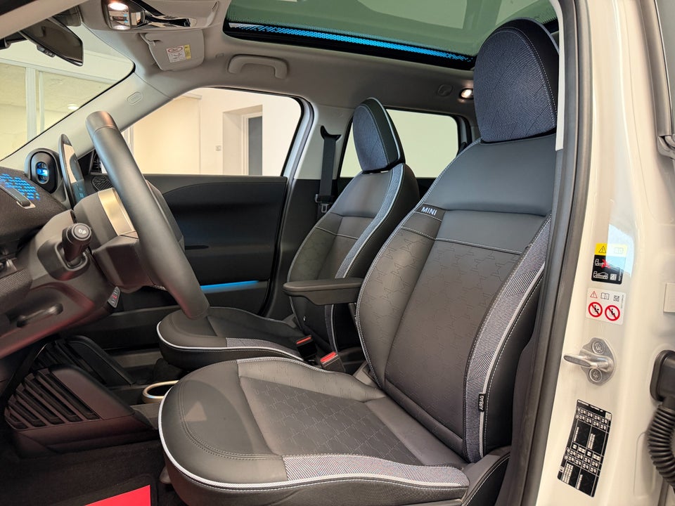 MINI Aceman SE Favoured Trim M 5d