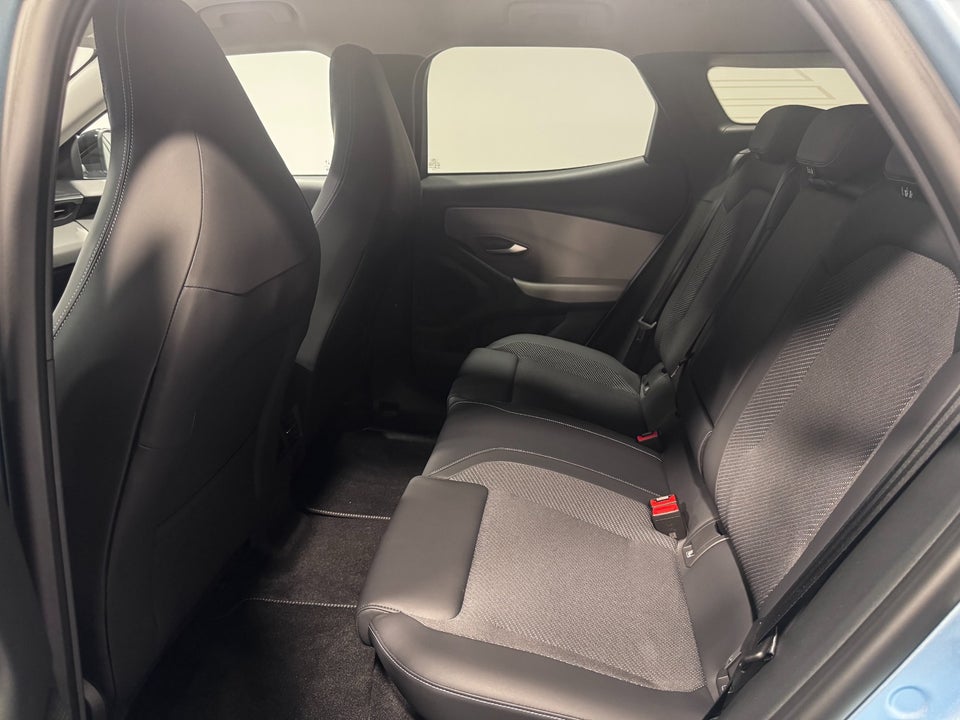 Ford Explorer 77 Select Extended Range 5d