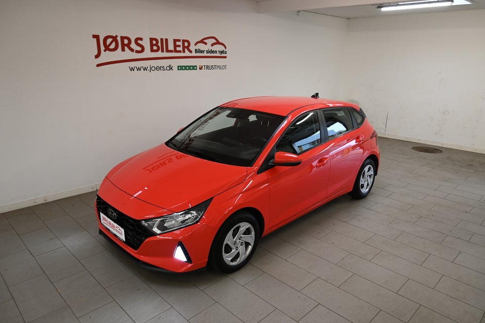 Hyundai i20 1,0 T-GDi Essential DCT 5d