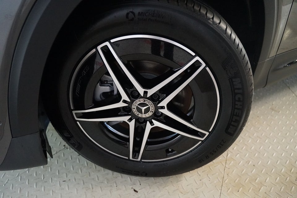 Mercedes EQB250+ AMG Premium 5d