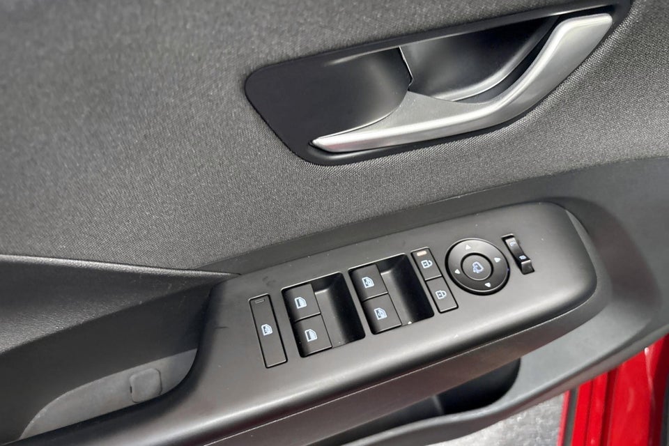 Hyundai Kona 48 EV Essential 5d