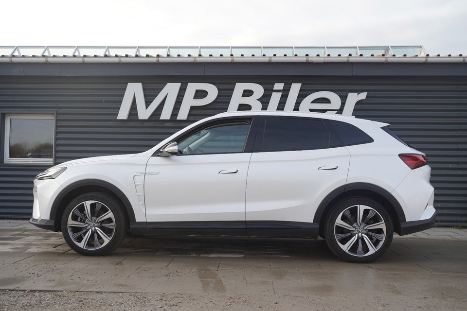 MG Marvel R Performance 5d