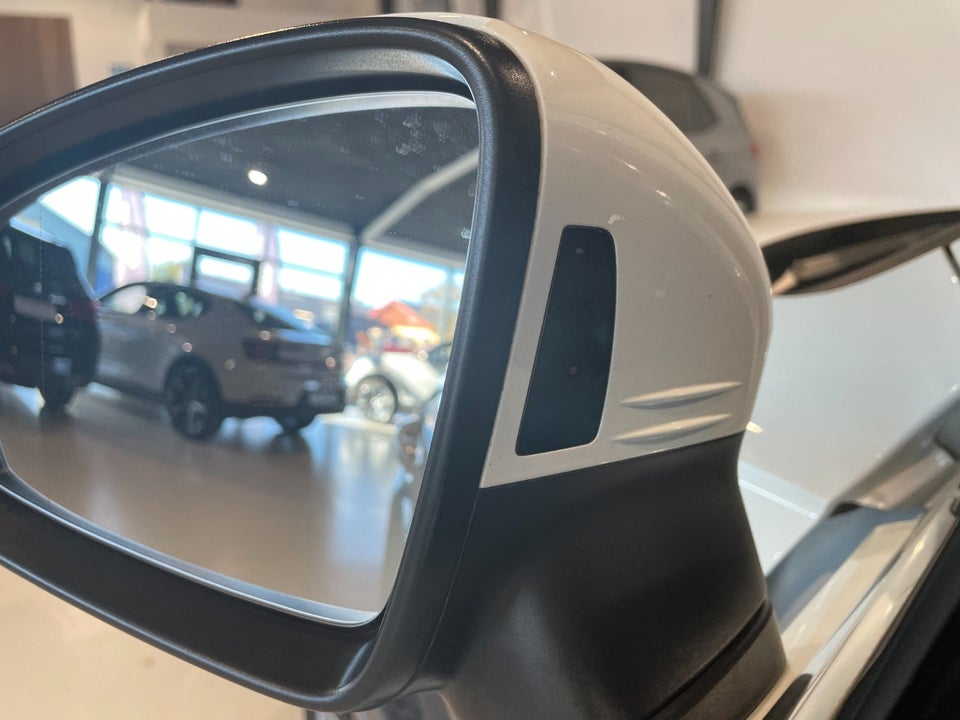 VW Tiguan 1,4 eHybrid R-line DSG 5d