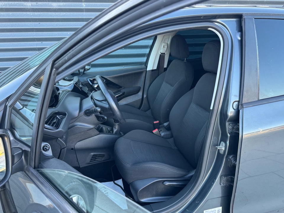Peugeot 208 1,0 VTi Active 5d