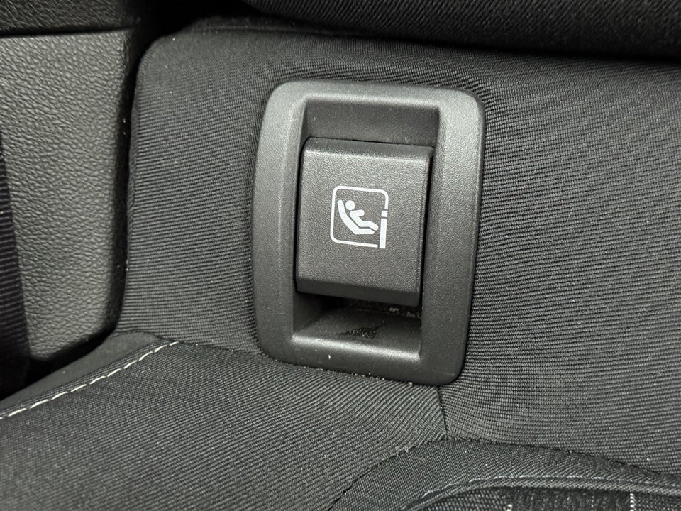 Renault Megane IV 1,3 TCe 140 Zen Sport Tourer 5d