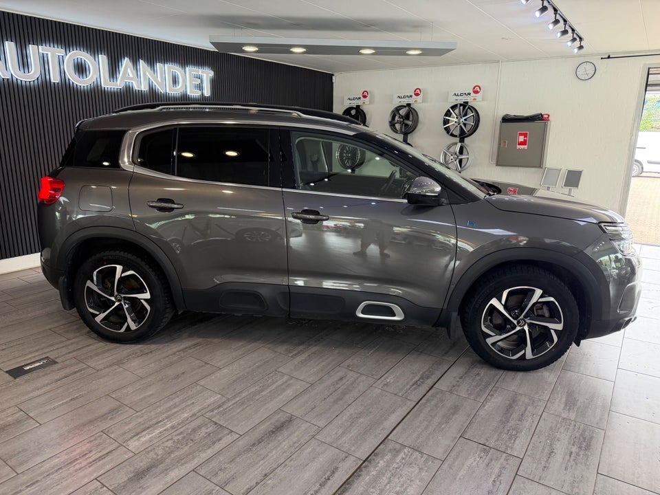Citroën C5 Aircross 1,6 Hybrid Feel EAT8 5d