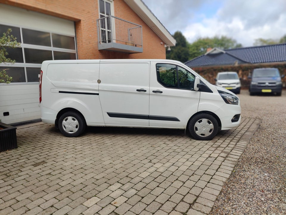 Ford Transit Custom 320L 2,0 TDCi 130 Trend