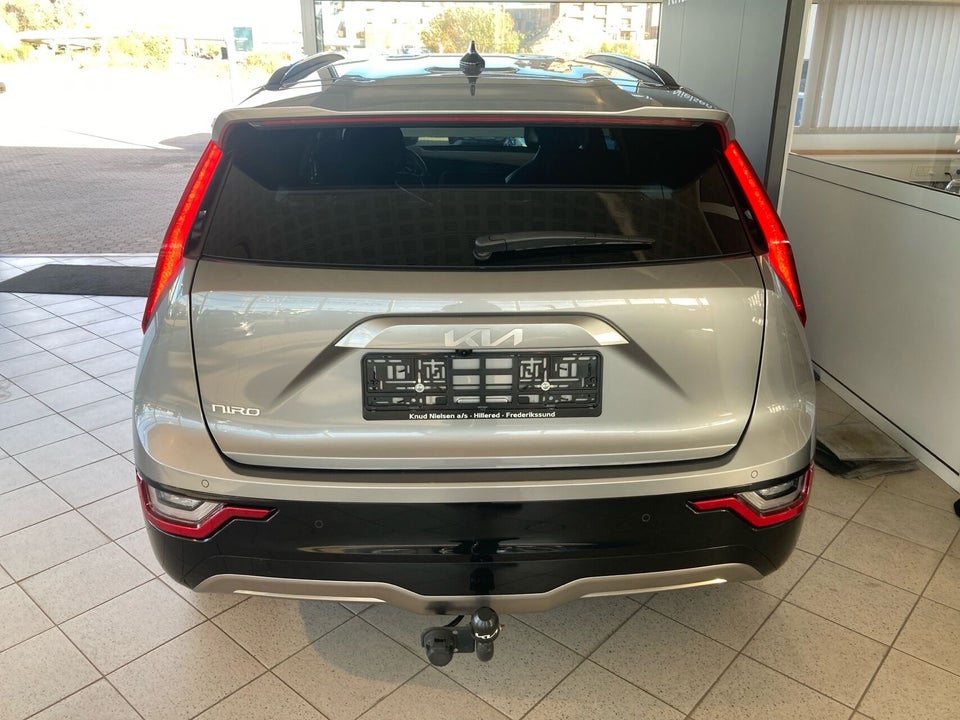 Kia Niro 64 EV Upgrade 5d