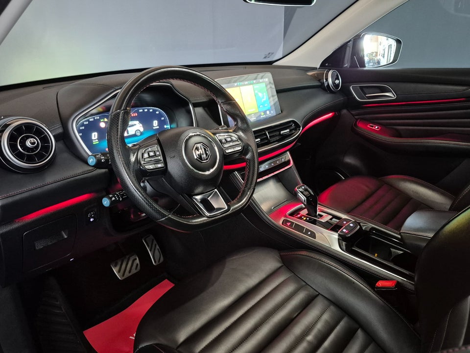 MG EHS 1,5 PHEV Luxury 5d