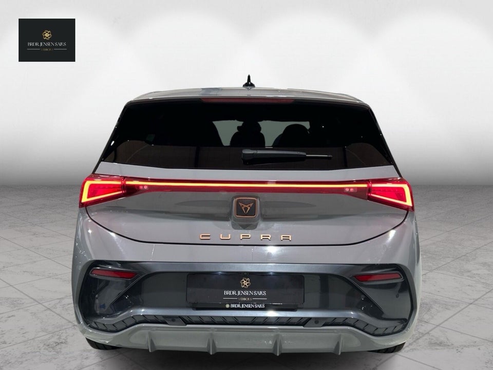 Cupra Born 59 e-Boost 5d