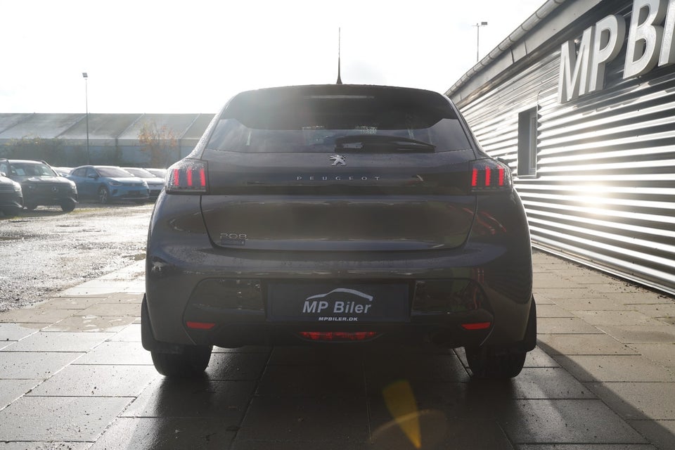 Peugeot 208 1,5 BlueHDi 100 Allure Sky 5d