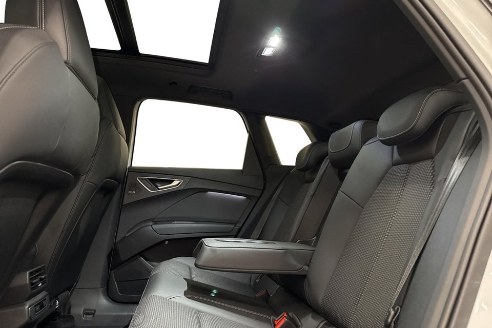Audi Q4 e-tron 45 S-line Edition 5d