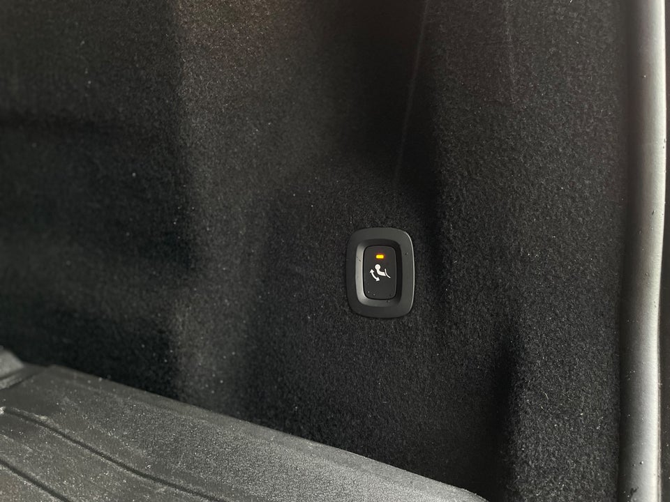 Volvo XC60 2,0 T8 ReCharge Inscription aut. AWD 5d