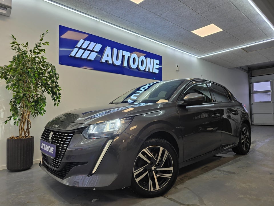 Peugeot 208 1,2 PureTech 100 Allure Sky 5d