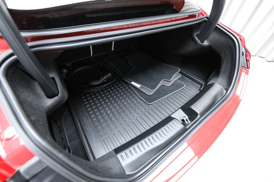 Mercedes CLA200 electric AMG Premium 4d