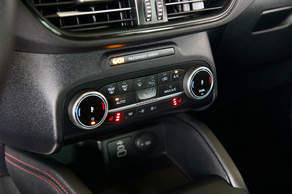 Ford Kuga 2,5 PHEV ST-Line CVT 5d