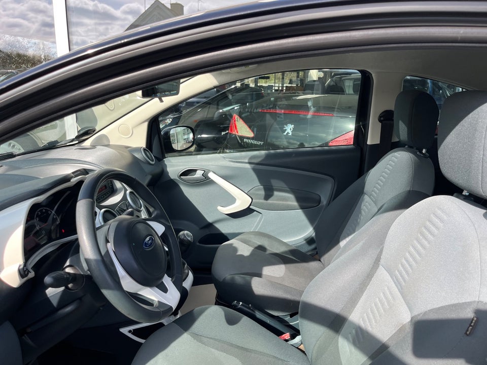 Ford Ka 1,2 Titanium 3d