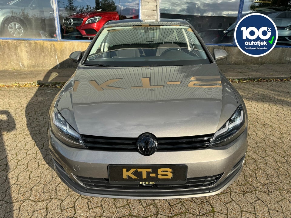 VW Golf VII 1,6 TDi 105 Comfortline BMT 5d