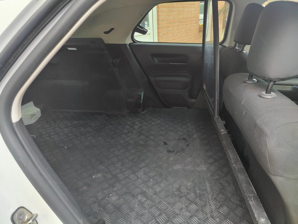 Citroën C4 Cactus 1,6 BlueHDi 100 Feel Van 5d