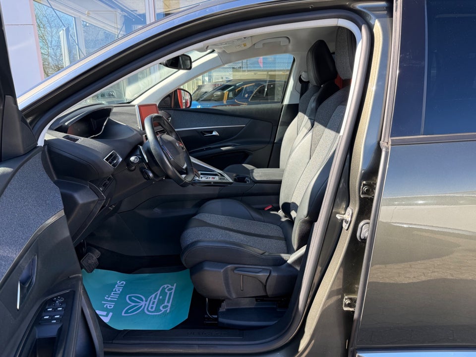 Peugeot 5008 1,5 BlueHDi 130 Allure EAT8 7prs 5d