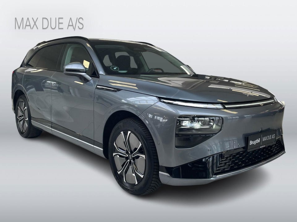 Xpeng G9 Standard Range 5d